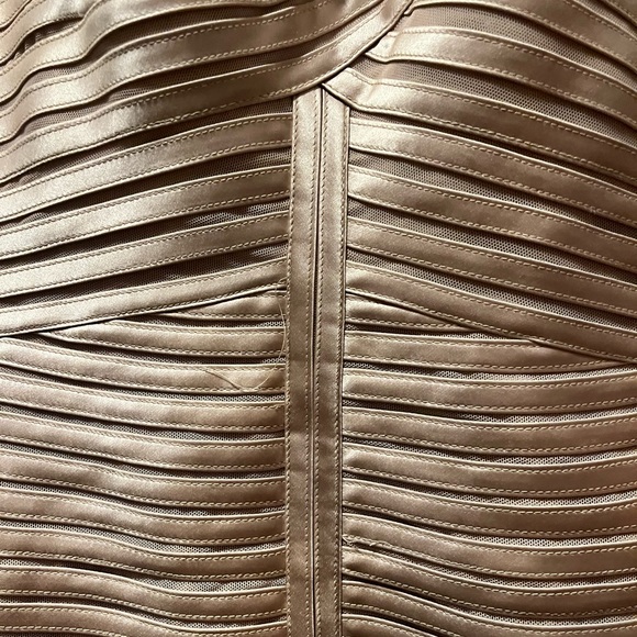 NWT BCBG rose gold dress size 4 - Picture 5 of 11